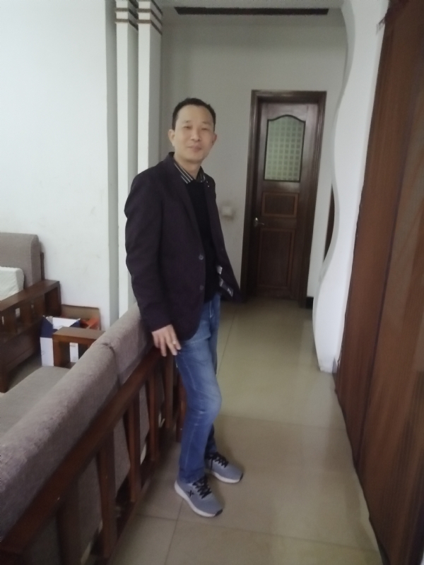 相亲相爱的第一张照片--醴陵认干亲服务网